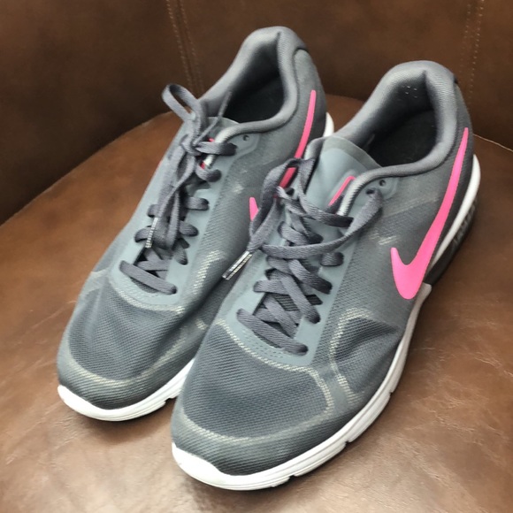 Nike Airmax - Picture 3 of 8